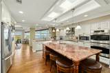 713 Mariner - Photo 14