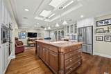 713 Mariner - Photo 15
