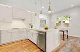 1208 Kinney Ave - Photo 7