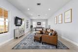 22001 Fm 971 - Photo 12