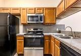2802 Nueces St - Photo 10