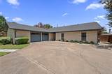 2712 Thrushwood Dr - Photo 2