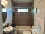 1223, 1223 1/2 & 122 Austin Ave - Photo 20