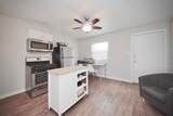 2401 Manor Rd - Photo 4