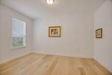 906 Holiday Creek Ln - Photo 22