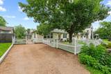 1908 37th St - Photo 2