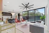 917 James St - Photo 4
