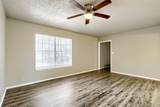 1302 Radcliff Dr - Photo 3