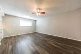 108 45th - Photo 4