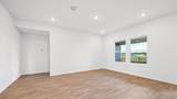 200 Salkeld Dr - Photo 6