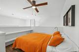 49 Navasota St - Photo 35