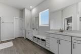 1209 Bluewood Bnd - Photo 19