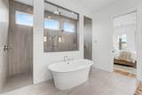 17701 Hunters Hollow - Photo 27