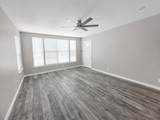 4603 Leslie Ave - Photo 3