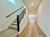 380 Young St - Photo 11