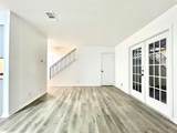 2306 Barton Village Cir - Photo 14