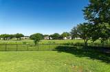 1116 Hillridge Dr - Photo 3