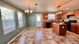 216 Wells Bnd - Photo 4