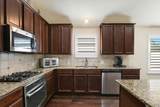 1813 Meandering Meadows Dr - Photo 10