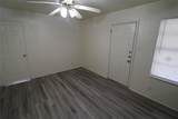 3214 Longview Dr - Photo 13