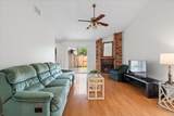 1617 Braker Ln - Photo 5