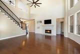 304 Las Colinas Dr - Photo 17