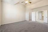 304 Las Colinas Dr - Photo 24