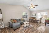 11004 Elm St - Photo 4