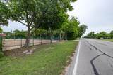 1051 Old 1460 Trl - Photo 17