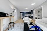 1304 Summit St - Photo 3