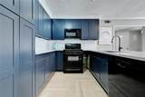 1304 Summit St - Photo 4