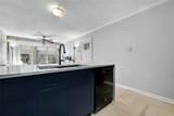 1304 Summit St - Photo 5