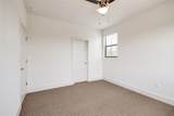 18400 Lakepoint Cv - Photo 27