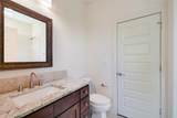 18400 Lakepoint Cv - Photo 32