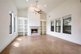 18400 Lakepoint Cv - Photo 4