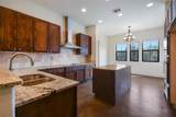 18400 Lakepoint Cv - Photo 9