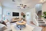 909 Park St - Photo 5