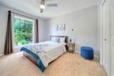 3002 Barton Point Cir - Photo 25