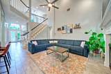 3002 Barton Point Cir - Photo 9