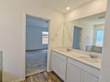 158 Gresham - Photo 18