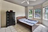 725 Green Valley Dr - Photo 18