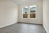 135 Lyndon Dr - Photo 8