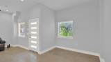 6902 Carver Ave - Photo 13