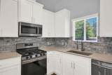 6902 Carver Ave - Photo 8