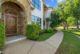 402 Zephyr St - Photo 4