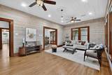 905 Howard St - Photo 11