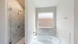 417 Creekfall Rd - Photo 17