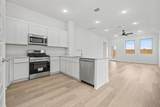 214 Hornet St - Photo 3