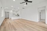 214 Hornet St - Photo 8