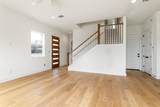302 19.5 St - Photo 6